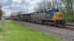 CSX 450 leads M332.